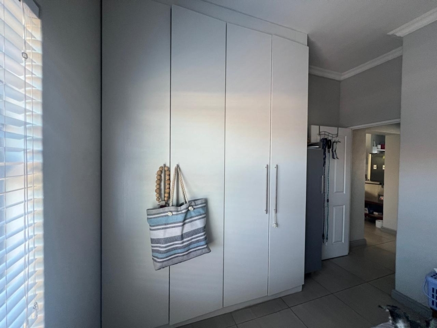 2 Bedroom Property for Sale in Vredenburg Western Cape